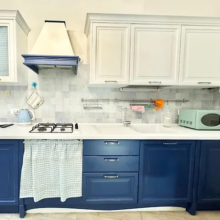 Apartment Hostdomus - La Casa Tra Ulivi E Storia *