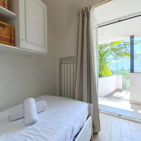 Lejlighed Hostdomus - La Casa Tra Ulivi E Storia Toirano