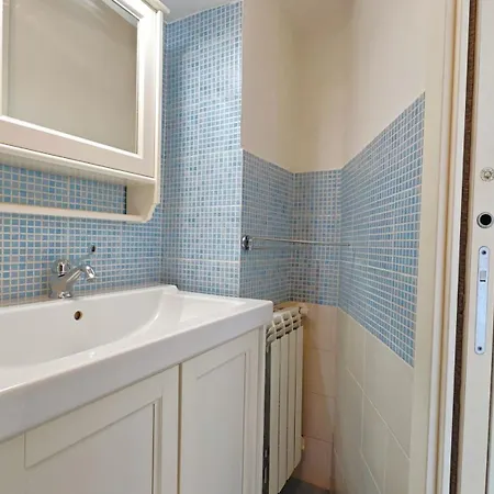 Hostdomus - La Casa Tra Ulivi E Storia * Toirano