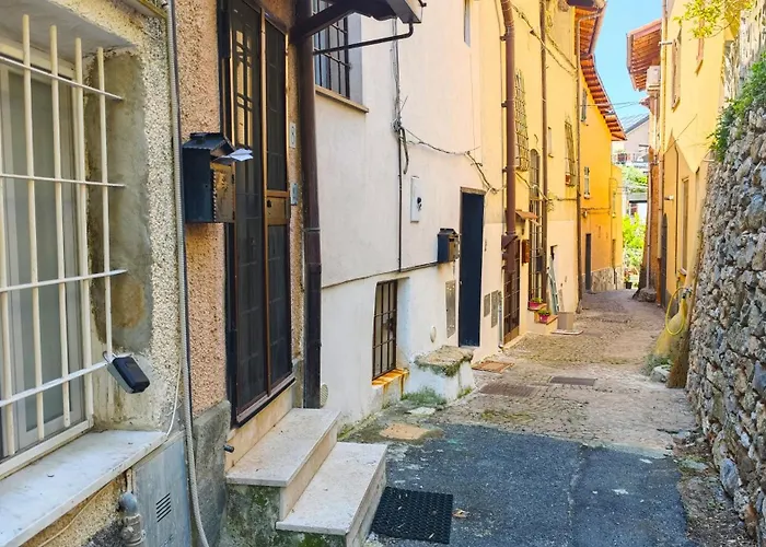 Διαμέρισμα Hostdomus - La Casa Tra Ulivi E Storia Toirano