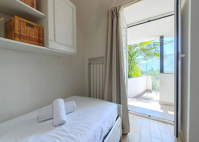 Διαμέρισμα Hostdomus - La Casa Tra Ulivi E Storia Toirano